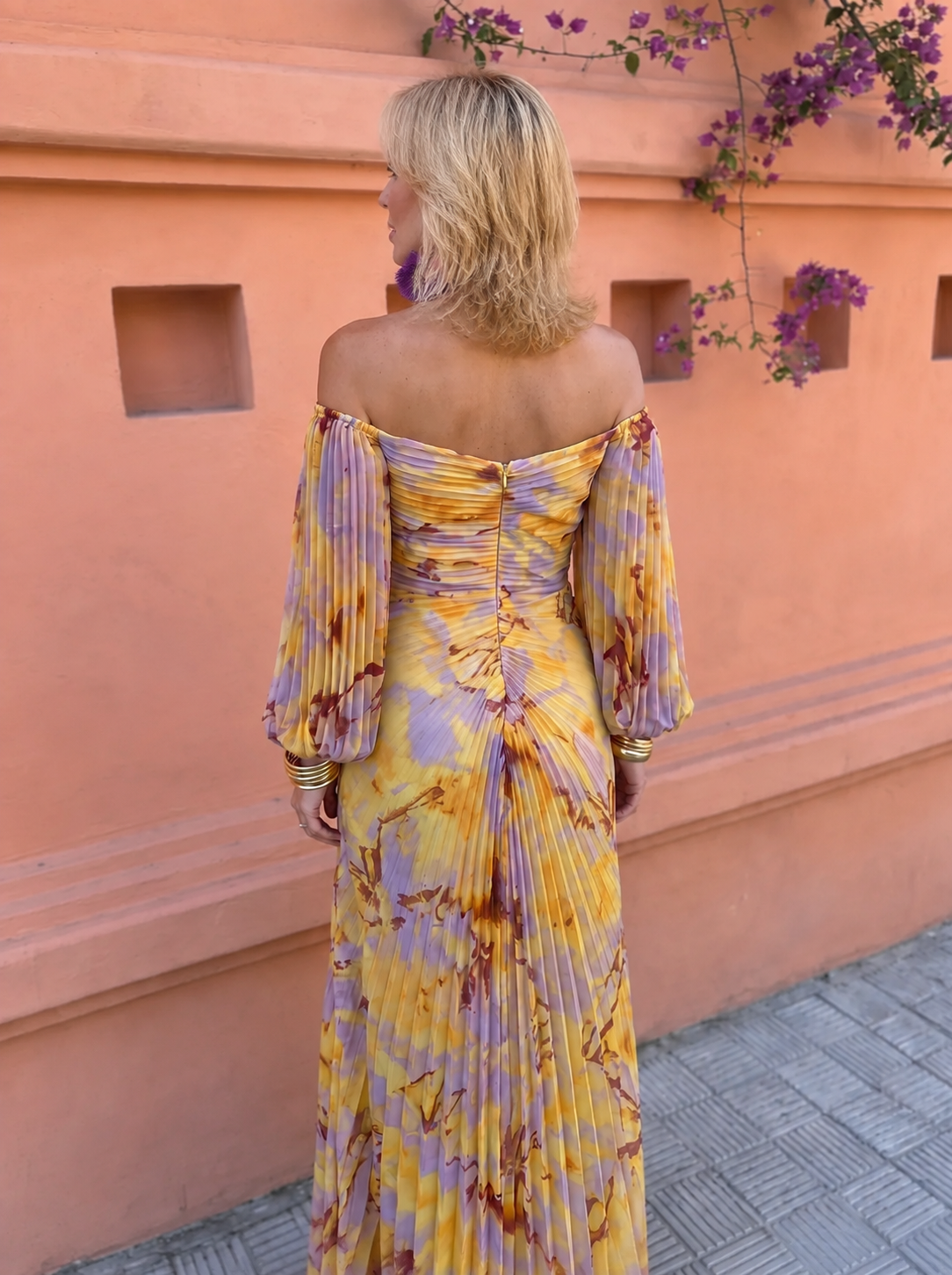 GRETA™ – VESTIDO LARGO CON ESTAMPADO FLORAL Y ESCOTE PROFUNDO