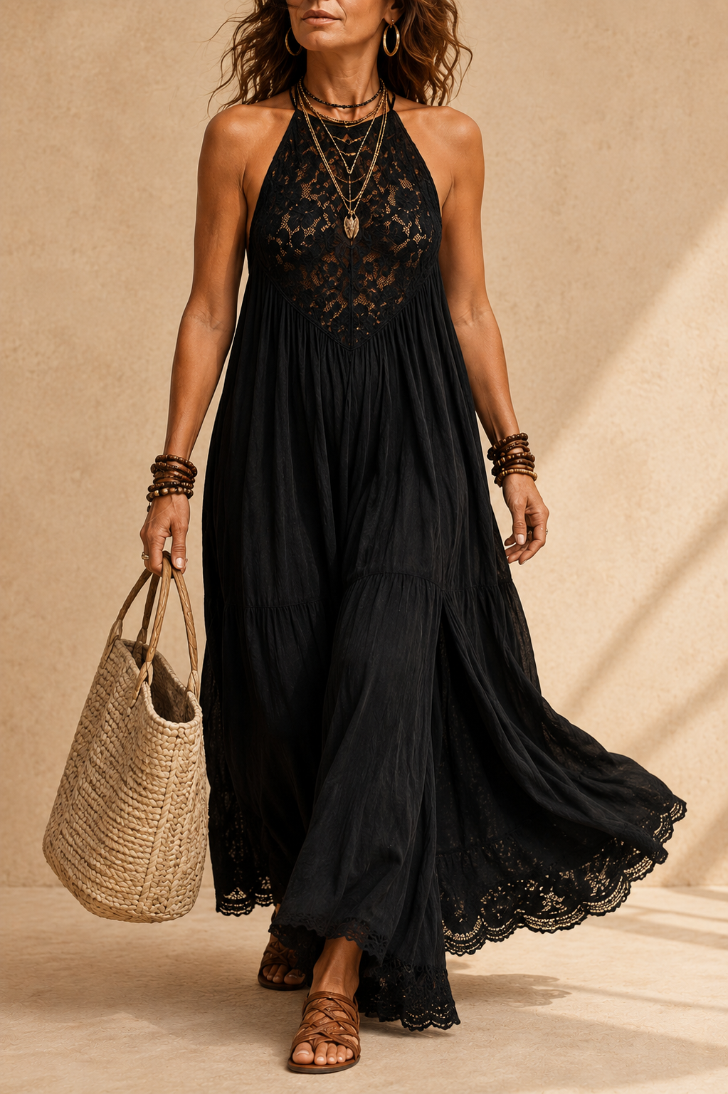 Vestido largo negro sin mangas con encaje de estilo bohemio