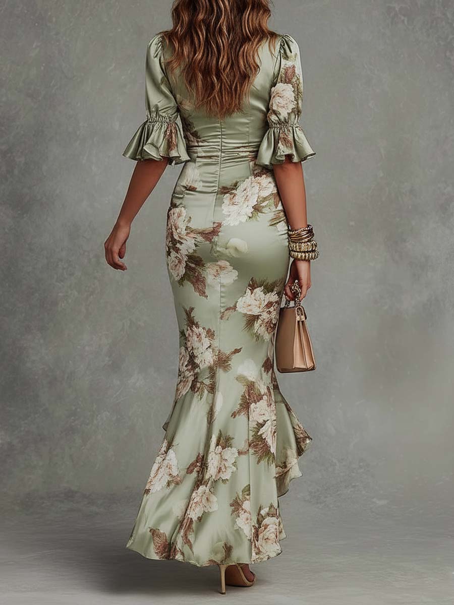 Vestido largo asimétrico de satén verde Avelia